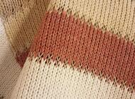 Grajewo ogłoszenia: Sprzedam sweterek Roz uniwersalny Nowy bez metki.
Cena 30 zł.... - zdjęcie