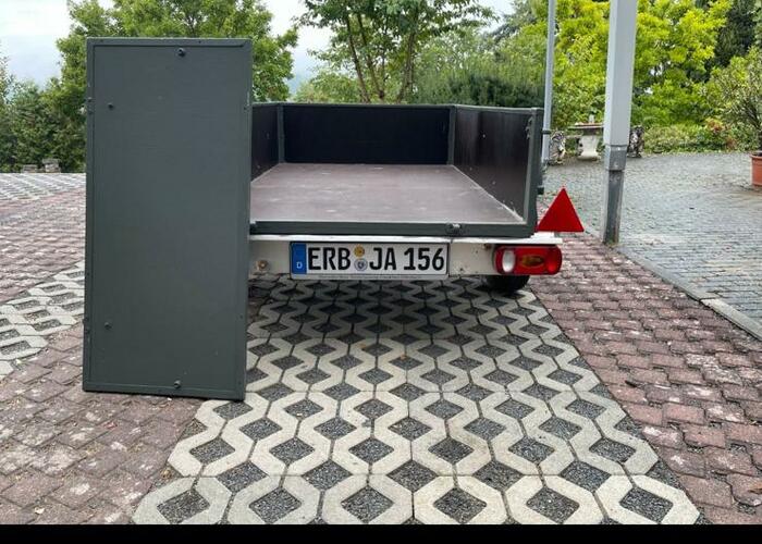 Grajewo ogłoszenia: Przyczepka samochodowa

Przyczepa (hamowana) z otwartą skrzynką...