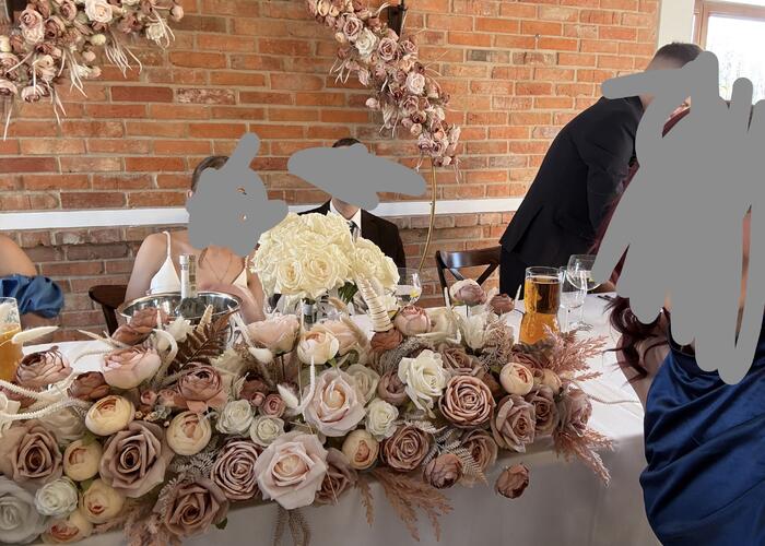 Grajewo ogłoszenia: Sprzedam zestaw kwiatów do udekorowania wesela. Zestaw składa...